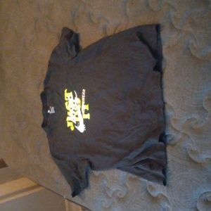 Black just do it nike shirt XL